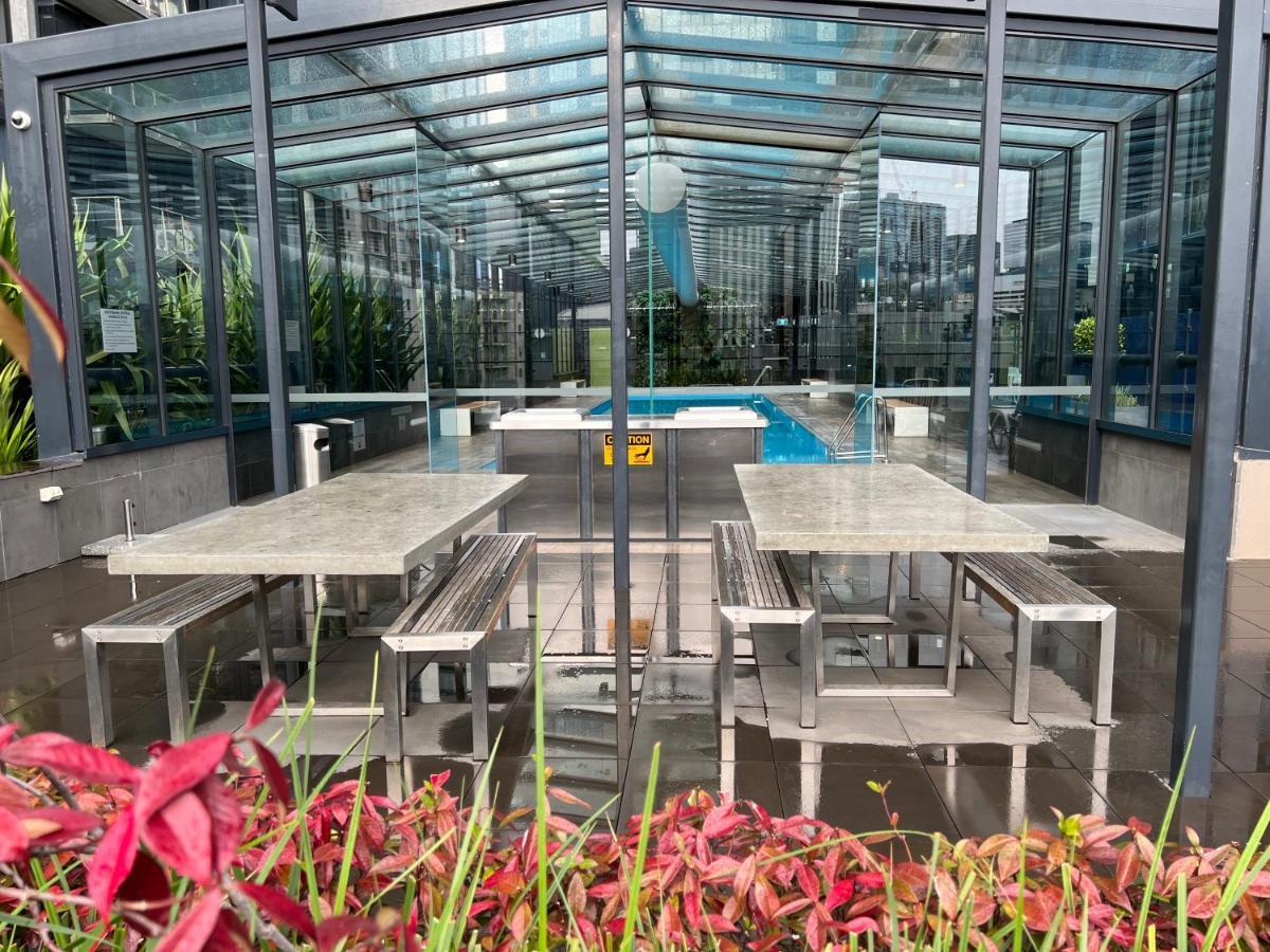 Elegant Three Bedrooms Apartment With Free Parking In Southbank Near Crown Melbourne Esterno foto